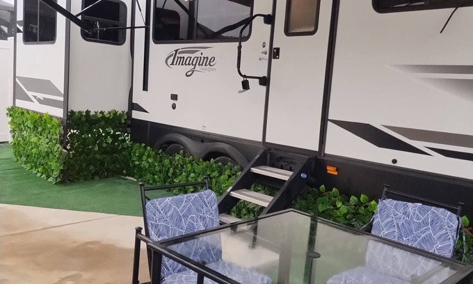 Tampa House | Cozy and quiet RV