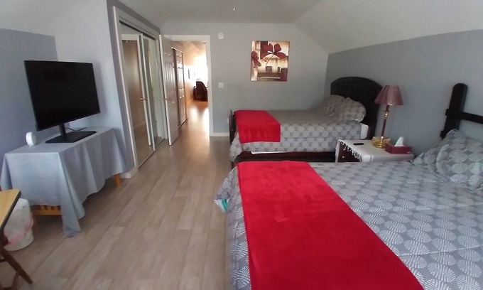 East Wakefield Apartment | Cozy and Spacious Lake Region Apt