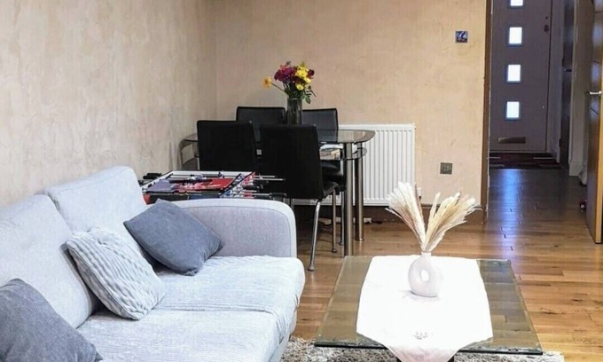Selhurst House | Cozy and warm family-frien home