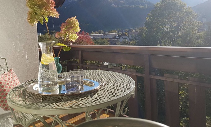 Immenstadt im Allgaeu Apartment | Cozy apartment with balcony and mountain views in the Oberallgäu! Quiet and close to the center.