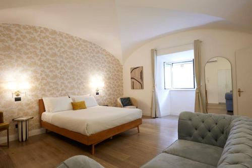 Monti Apartment | Cozy Apartment by the Colosseum