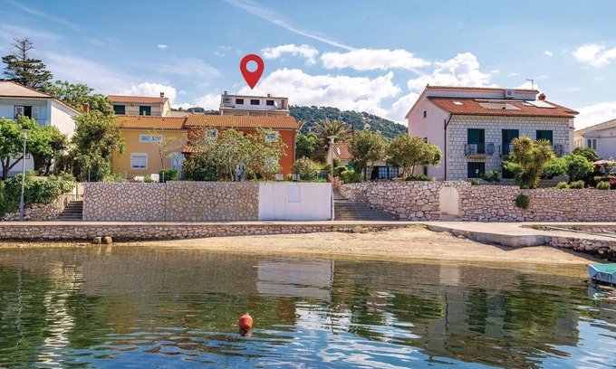 Barbat na Rabu Apartment | Cozy apartment in Barbat-Rab with WiFi