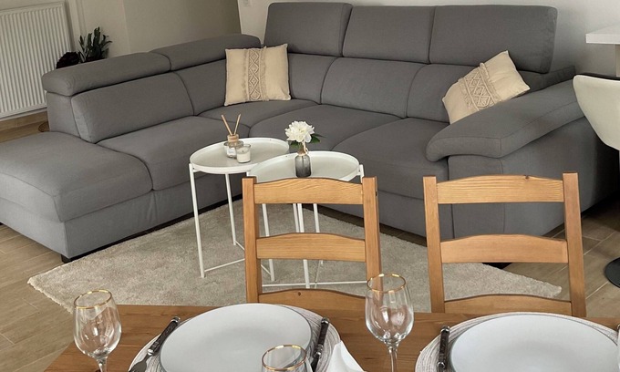 Cergy Apartment | Cozy Apartment in Cergy à Proximité de Paris !