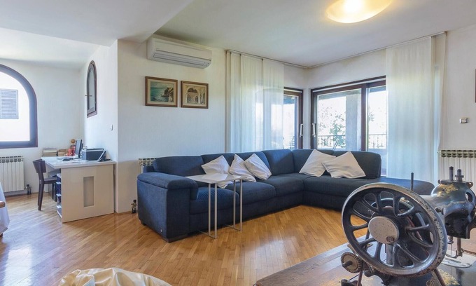 Pula Apartment | Cozy apartment in Pula with WiFi