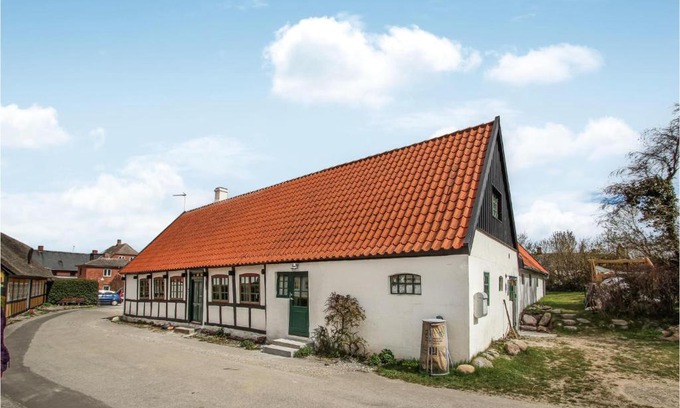 Samsø Apartment | Cozy Apartment In Samsø With Wifi