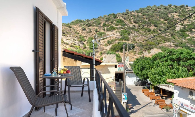 Agia Galini Apartment | Cozy apartment in the heart of Agia Galini