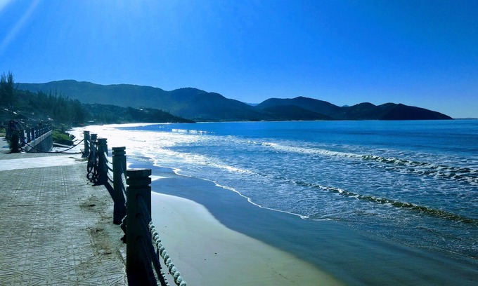 Centro Apartment | Cozy apartment in the center of Garopaba, 300m Garopaba Beach!