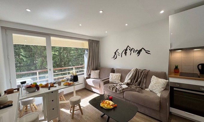 Vars Apartment | Cozy apartment in Vars, 3 people, perfect mountain getaway