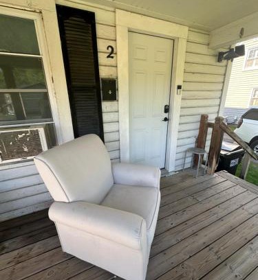 Liverpool Apartment | Cozy apartment Liverpool NY
