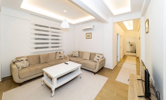 Antalya City Centre Apartment | Cozy Apartment near Konyaalti Beach in Antalya