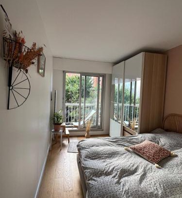 Saint-Mande Apartment | Cozy Apartment near Metro-L1 Saint-Mandé avec Parking
