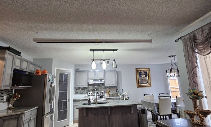 Southeast Calgary Apartment | Cozy basement suite