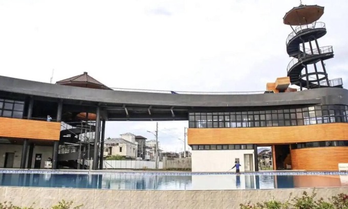 San Juan House | Cozy beach front home retreat. Pet and family friendly!