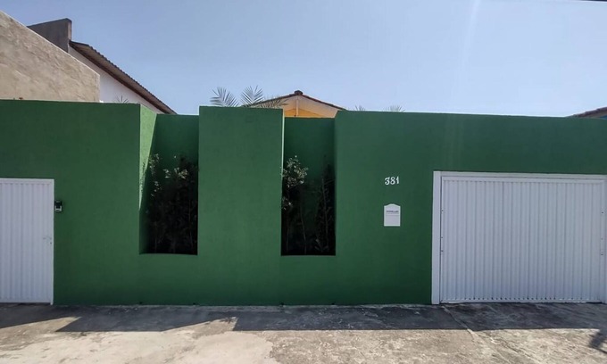 Parque Enseada House | Cozy beach house!