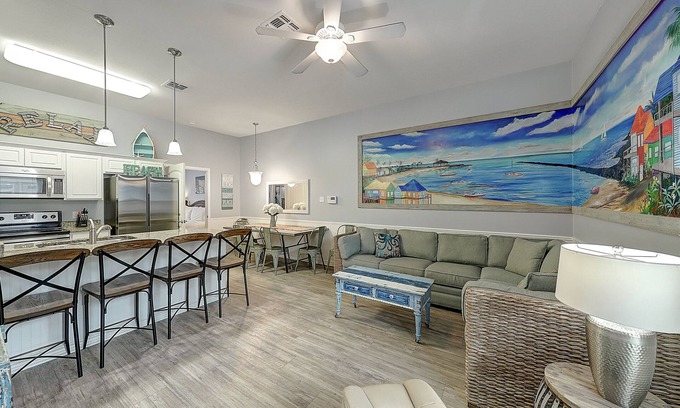 Corpus Christi House | Cozy Beach House with Pool & Private Hot Tub - Walk to Bay | Beach, Dog-Friendly