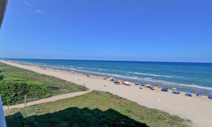 South Padre Island Condo | Cozy BeachFront Condo with Oversized Balcony and Amazing Views