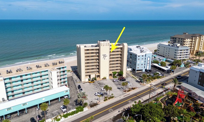 Indian Shores Condo | Cozy Beachfront 2-bedroom condo in tranquil Indian Shores