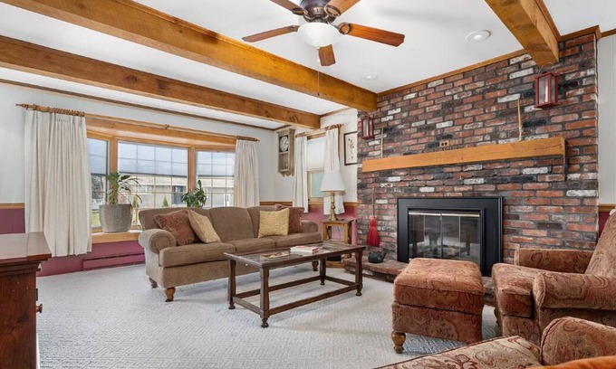 Stockade Historic District Apartment | Cozy bedroom in beautiful Schenectady with AC, WiFi