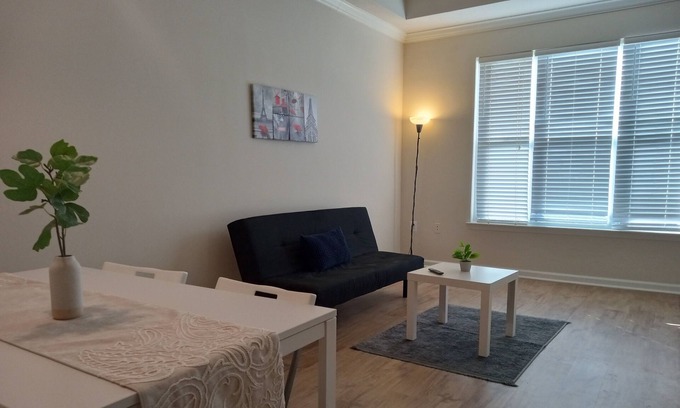 North Bethesda Apartment | Cozy Bethesda Getaway