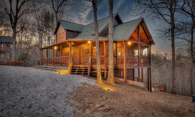 Blue Ridge House | Cozy Blue Ridge Cabin in Heart of the Mountains