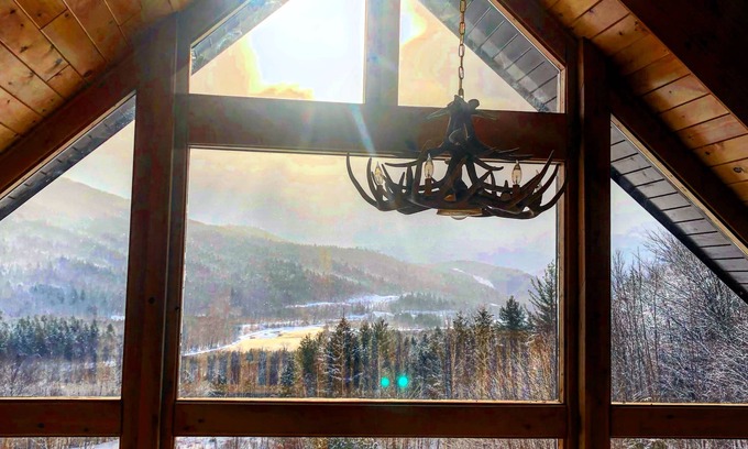 Gorham Ski Chalet | Cozy Cabin Getaway North of White Mountains