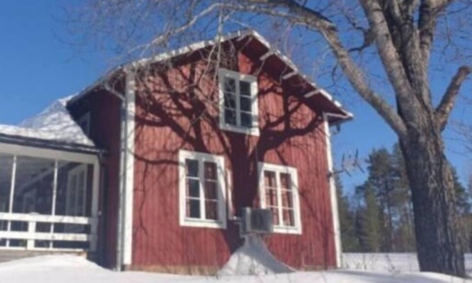 Akerlund House | Cozy Cabin in Swedish Lapland with sauna