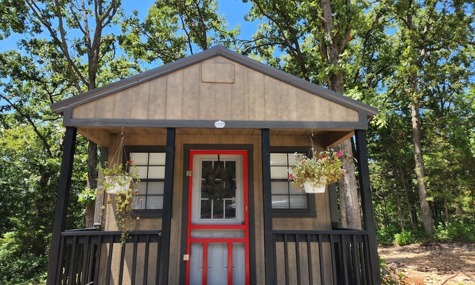Hermitage Cabin | Cozy cabin in Hermitage 1.5 mile to Pomme De Terre Lake. Brand new construction.