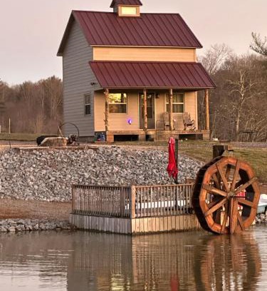 Hamptonville House | Cozy cabin in tranquil paradise