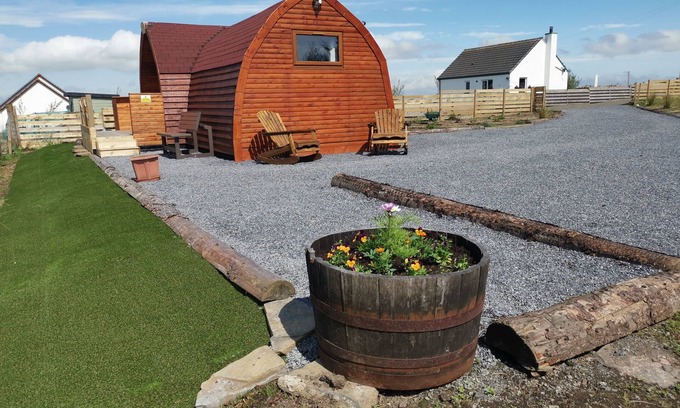 Spittal Cabin | Cozy Cabin Retreat in Halkirk