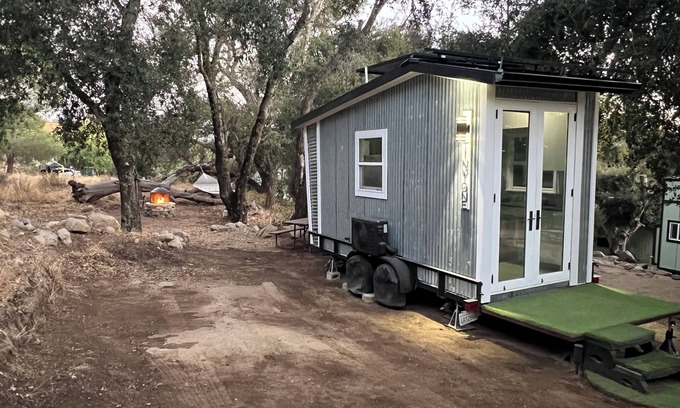 Pauma Valley RV Rental | Cozy campground with AC and WiFi in brilliant Pauma Valley