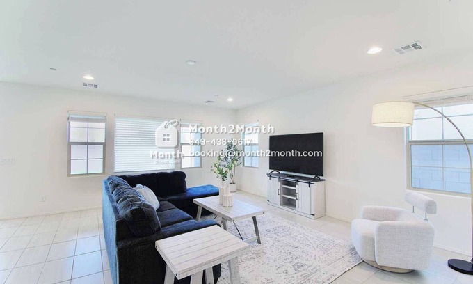 Henderson House | Cozy Casa on Homeward Way #42381