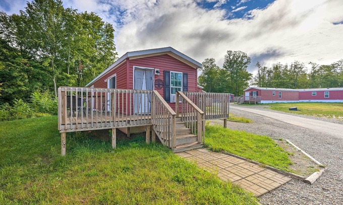 Cassopolis Cabin | Cozy Cassopolis Cabin, Near Parks & Golfing!