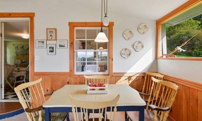 Town of Conesville Cottage | Cozy Catskills Retreat with Scenic Views! - 20 mins from Windham, Prattsville