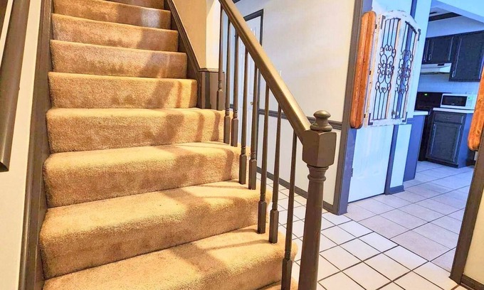 Greenbrier West House | Cozy Center Coastal Getaway! Close to Beaches, Bases and Hospitals.