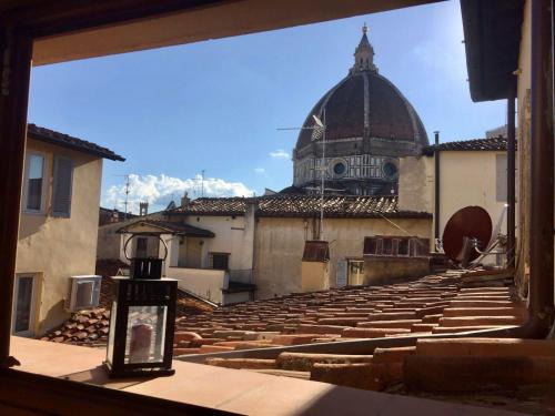 Duomo Apartment | Cozy CENTRAL apartment in Florence - spectacular views of Duomo