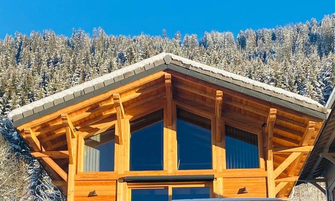 Chatel Ski Chalet | Cozy Chalet for 4 in Châtel - Near Village Center & Ski Lifts