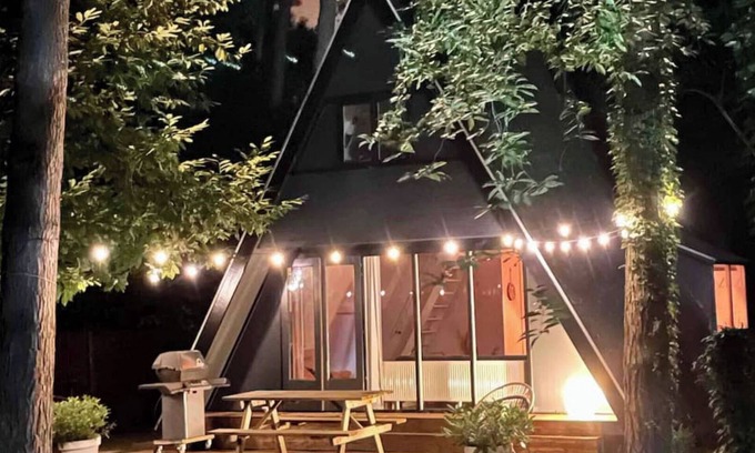 Rekem Ski Chalet | Cozy chalet in the woods near Maastricht