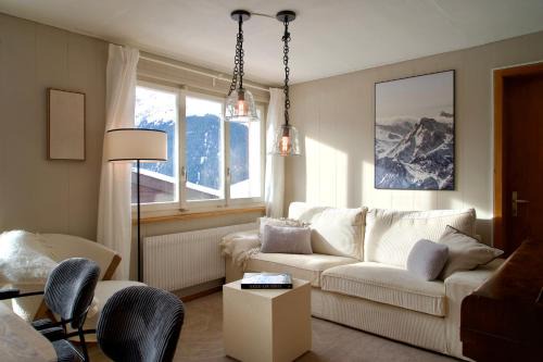 Wengen Apartment | Cozy Chalet in Wengen with best views