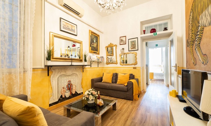 Rione V Ponte Apartment | Cozy & Chic Suite near Campo de’ Fiori