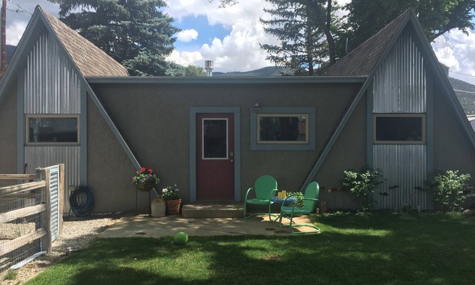 Salida House | Cozy & clean single family home, pet-friendly, large fenced yard, walk downtown