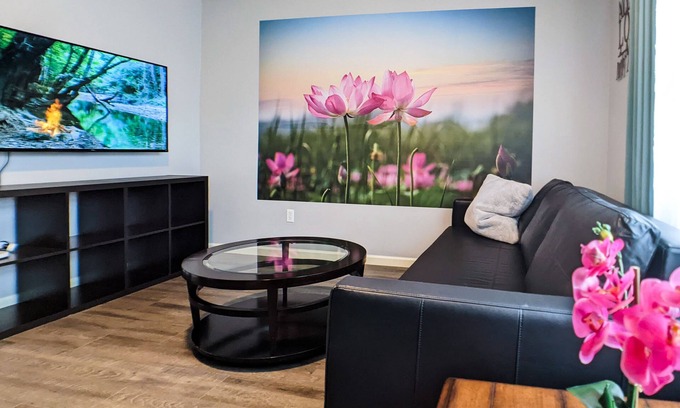 Overland Park House | Cozy, clean & spacious townhouse - Unit 2