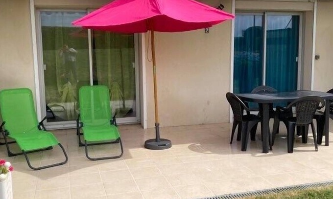 Le Pouliguen Apartment | Cozy cocoon just a stone's throw from the sea