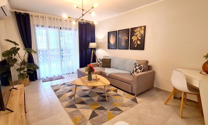 Papeete Apartment | Cozy, comfortable apartment in the heart of Papeete. WIFI, air conditioning & private garage