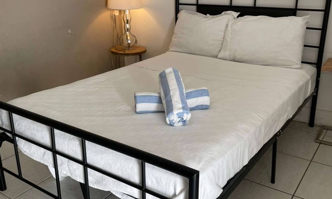 Wynwood Art District Condo | ✨Cozy, compact studio Wynwood 1455R