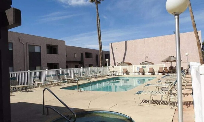 Chandler Condo | Cozy Condo in Chandler, entire unit to yourself with balcony in gated community.
