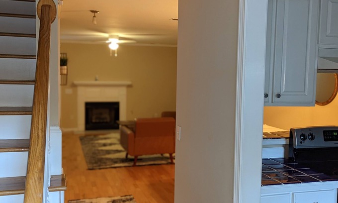 Rosewood Condo | Cozy Condo w/the comforts of home