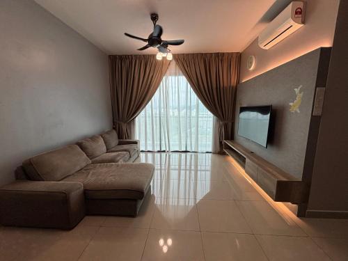 Bandar Tun Razak Apartment | Cozy Condo - Walking distance to National Stadium Bukit Jalil