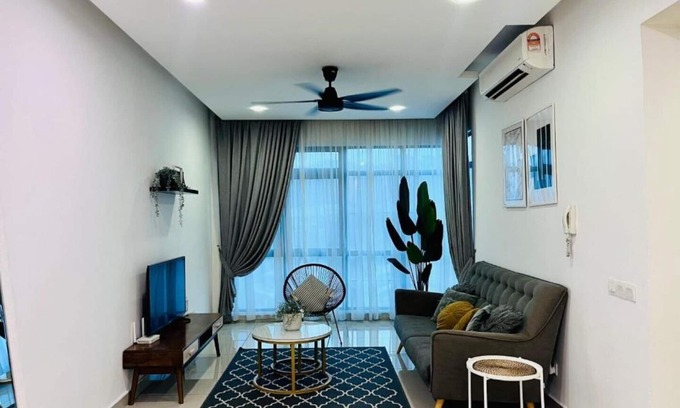 Selayang Baru Apartment | Cozy condominium near KL Malaysia with beautiful view for sunset and sunrise