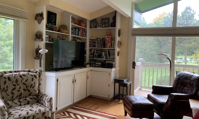 Stowe Area Condo | Cozy Condominium with Great Stowe Mountain Resort Location