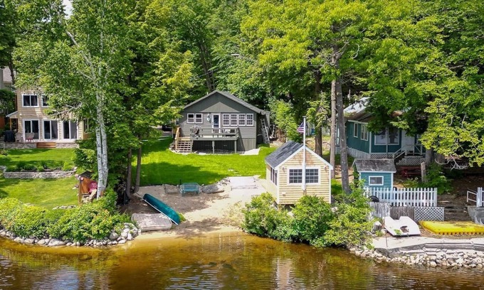 Windham Cottage | Cozy cottage fully renovate with open concept on Forest Lake close to I95